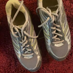 Sketcher sneakers shape up toners 6.5